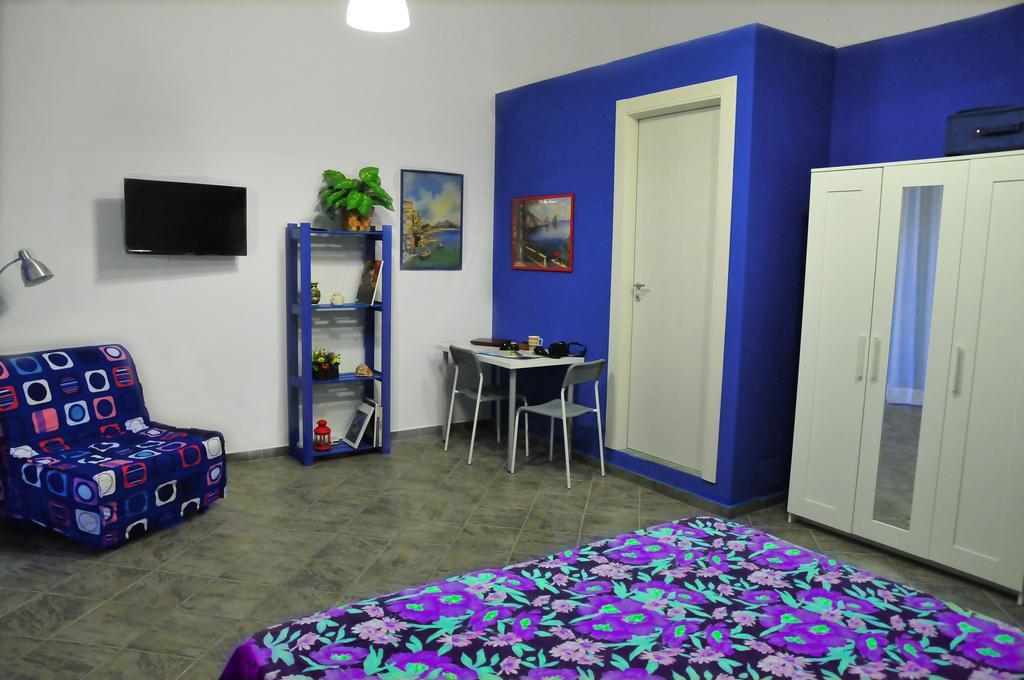 B&B Ingiropernapoli Nápoles Quarto foto