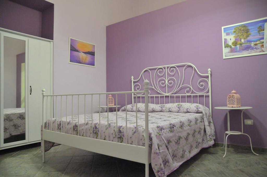 B&B Ingiropernapoli Nápoles Quarto foto