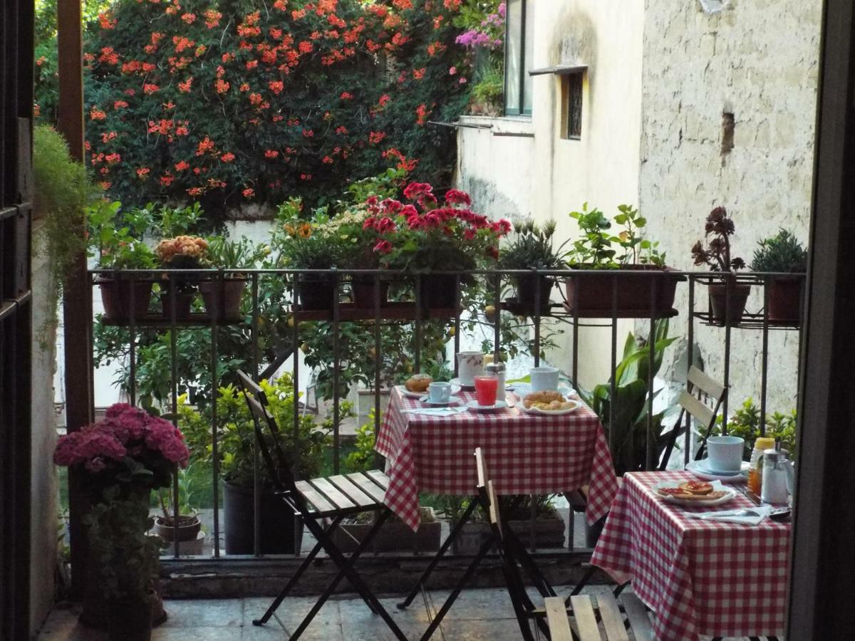 B&B Ingiropernapoli Nápoles Exterior foto